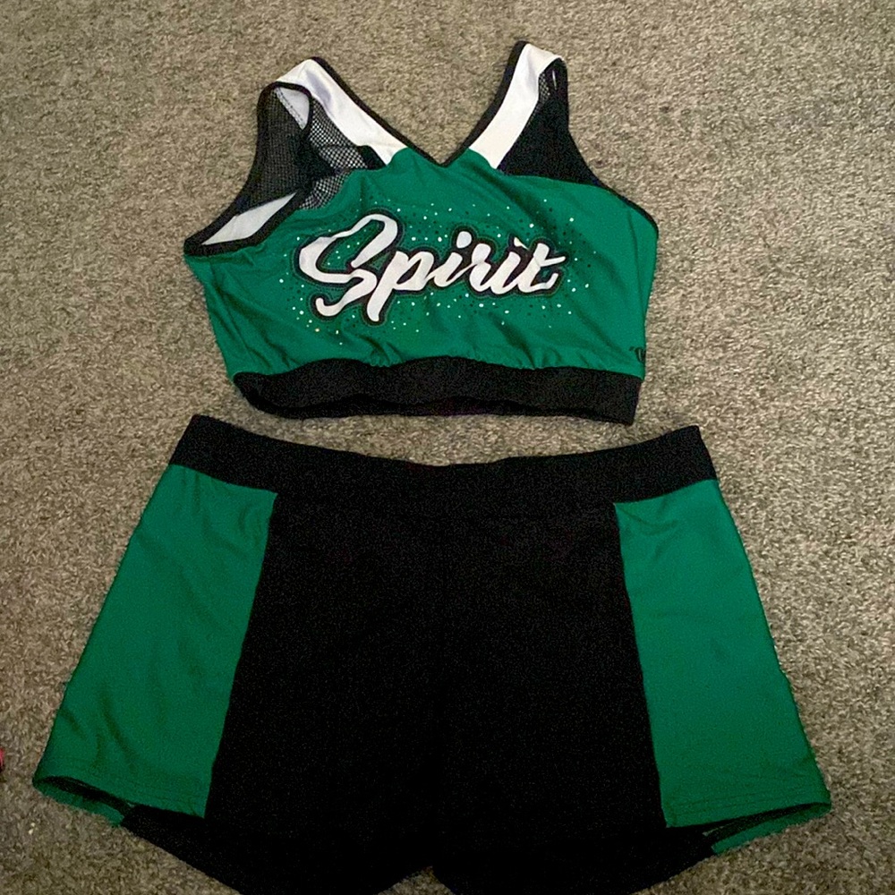 Spirit of Texas green practice wear